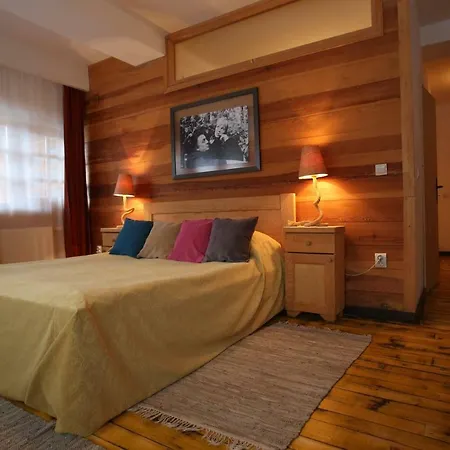 Mecavnik Resort 4*